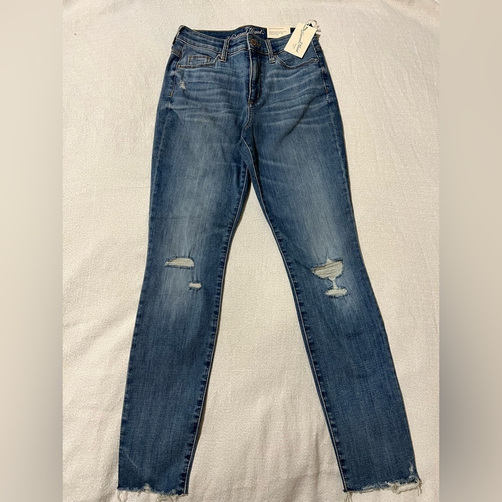 Classic Blue Distressed Skinny Women's Jeans by Universal Thread -Size 27/4Reg